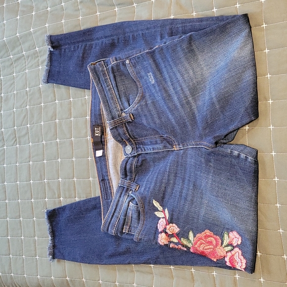 Kut from the Kloth Denim - KUT "Connie" ankle skinny jeans